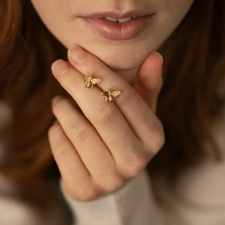 Glee Jewelry - Bee Love Studs